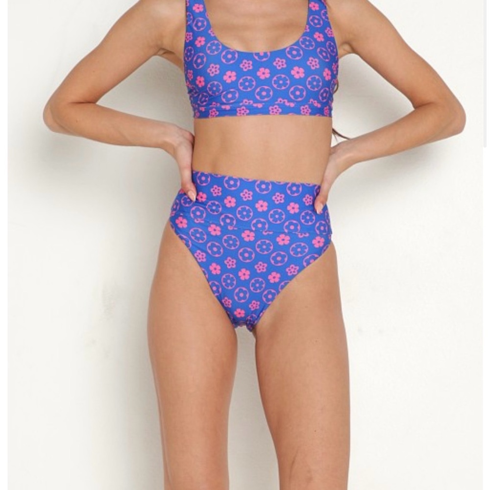 NWT Beach Riot Highway Bikini Wavy Floral